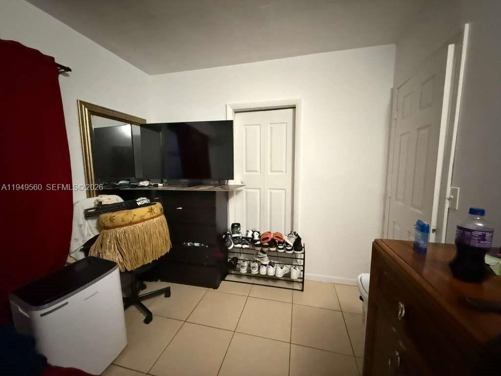 303 NE 187th St, Unit 725, Miami, FL 33179 Photo