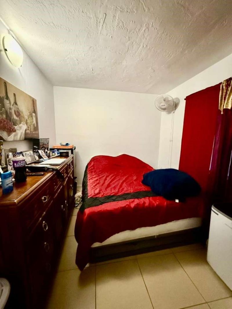 303 NE 187th St, Unit 725, Miami, FL 33179 Photo