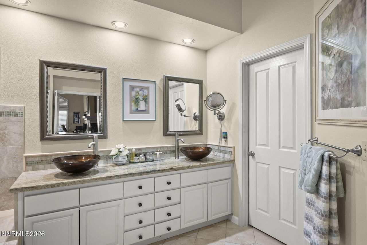 6174 Squires Lane, Reno, NV 89519 Photo