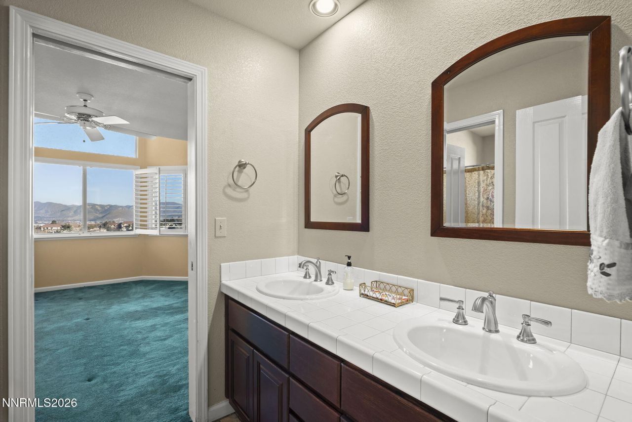 6174 Squires Lane, Reno, NV 89519 Photo