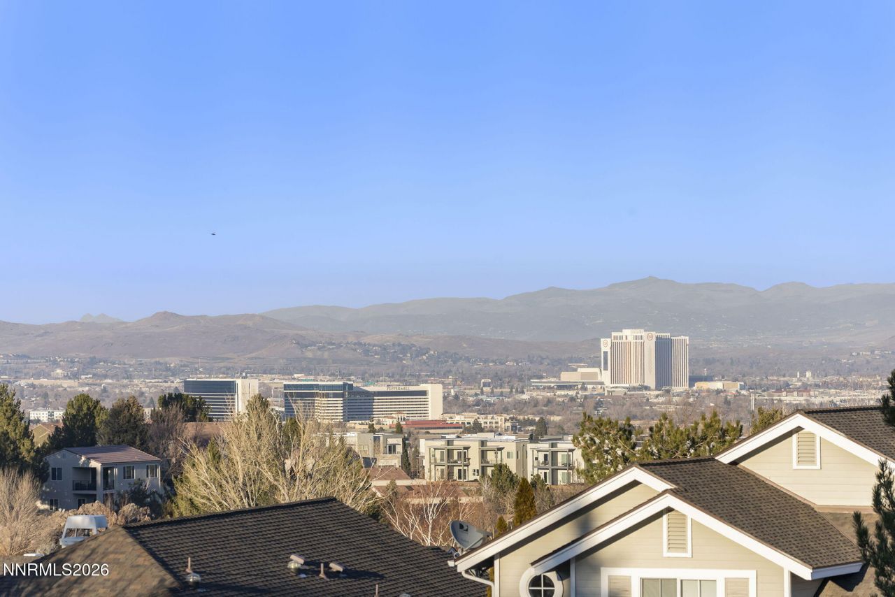 6174 Squires Lane, Reno, NV 89519 Photo