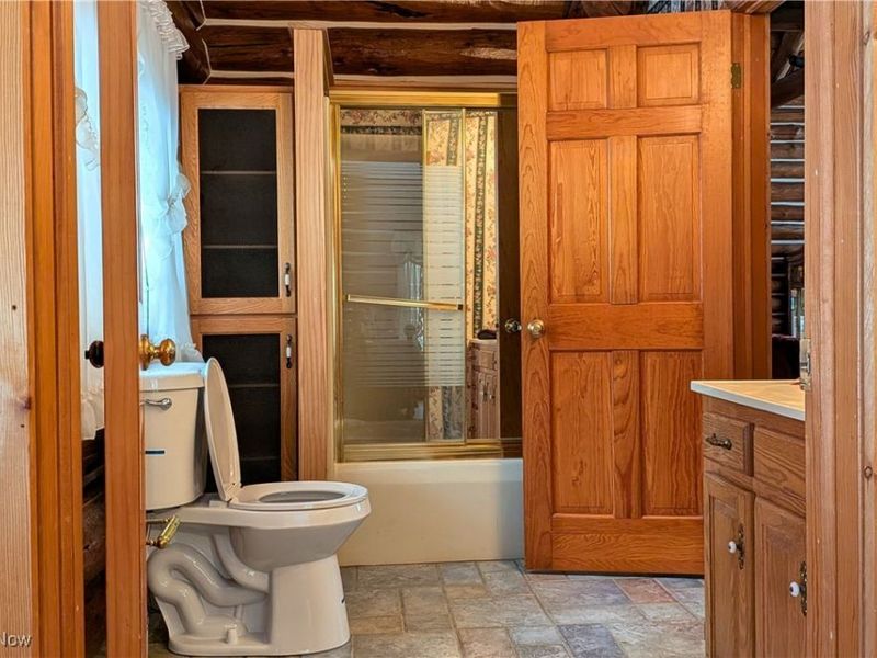 8026 Lee Road, Malvern, OH 44644 Photo 20