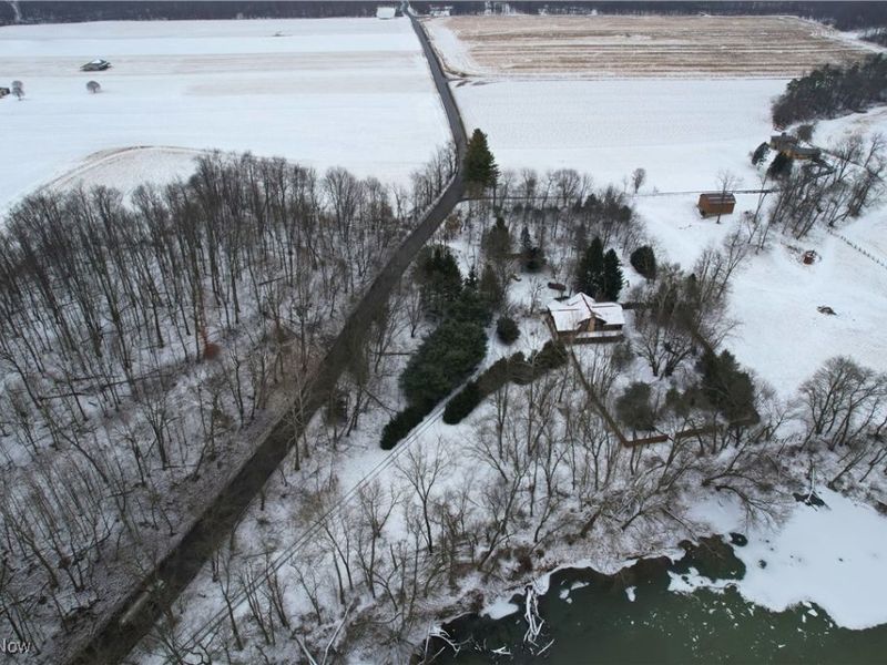 8026 Lee Road, Malvern, OH 44644 Photo 34