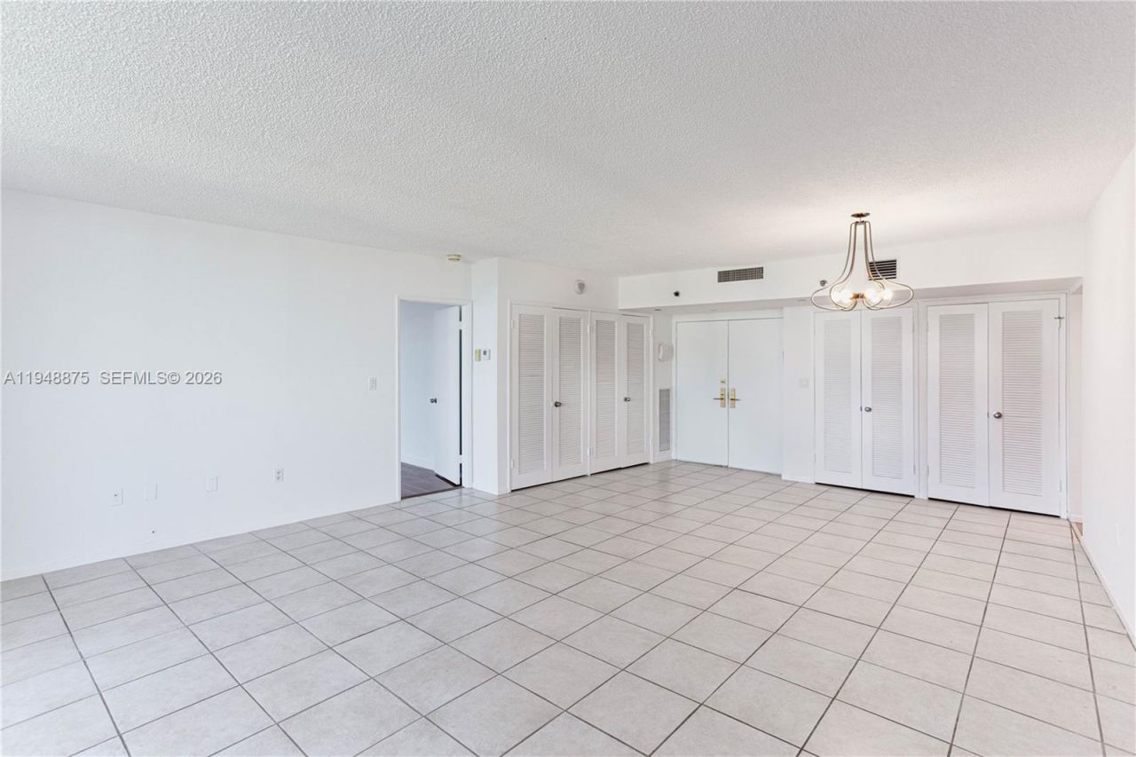 9 Island Ave, Unit 2111, Miami Beach, FL 33139 Photo