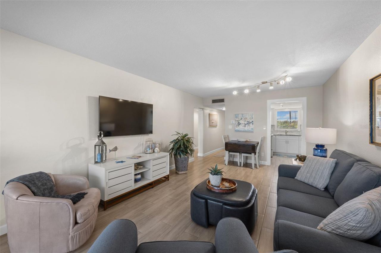 4500 37th Street S, Unit 20, Saint Petersburg, FL 33711 Photo