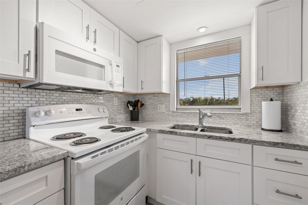 4500 37th Street S, Unit 20, Saint Petersburg, FL 33711 Photo