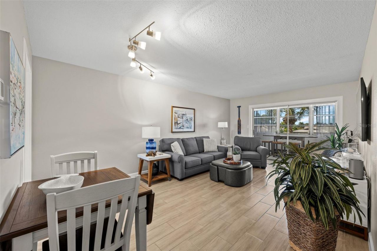 4500 37th Street S, Unit 20, Saint Petersburg, FL 33711 Photo