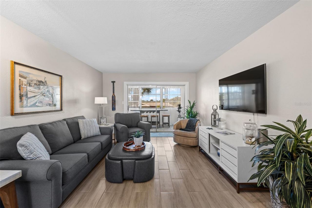 4500 37th Street S, Unit 20, Saint Petersburg, FL 33711 Photo