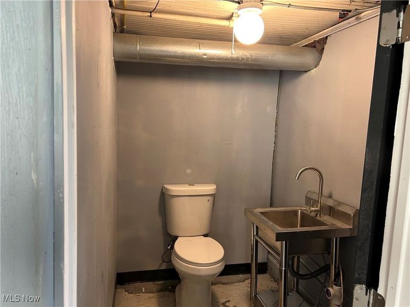 22862 Norman Avenue, Alliance, OH 44601 Photo 9