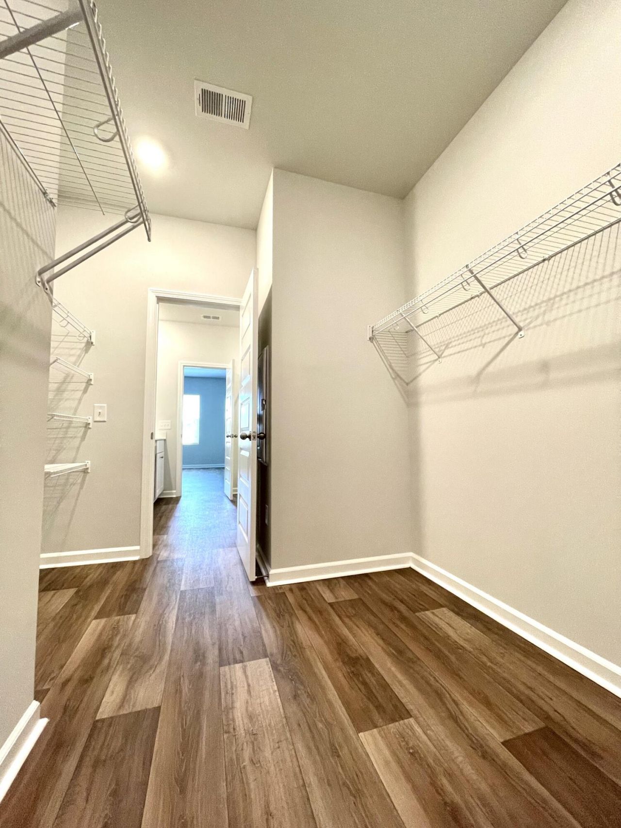 342 Tiliwa Street Photo 24