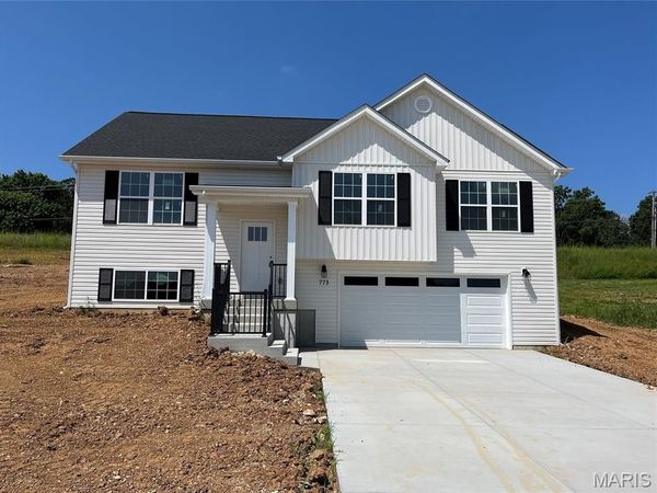 773 Sydney Court, Washington, MO 63090