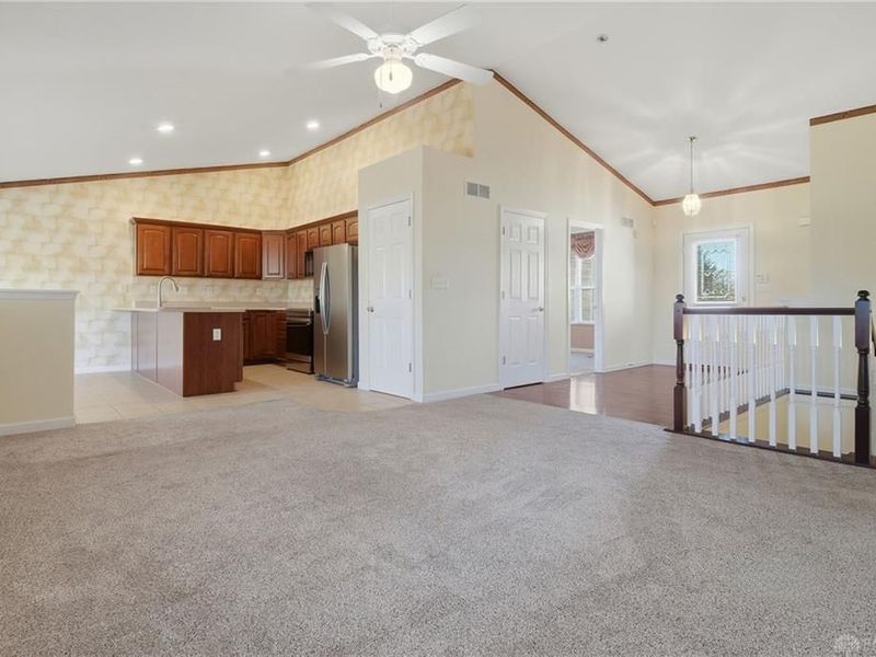 2122 Castle Pines Court, Hamilton, OH 45013 Photo 11