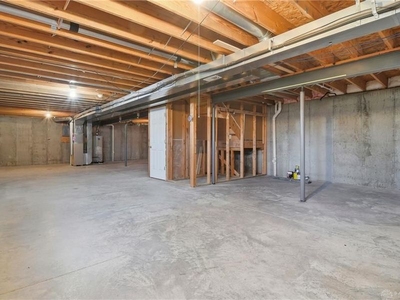 2122 Castle Pines Court, Hamilton, OH 45013 Photo 27