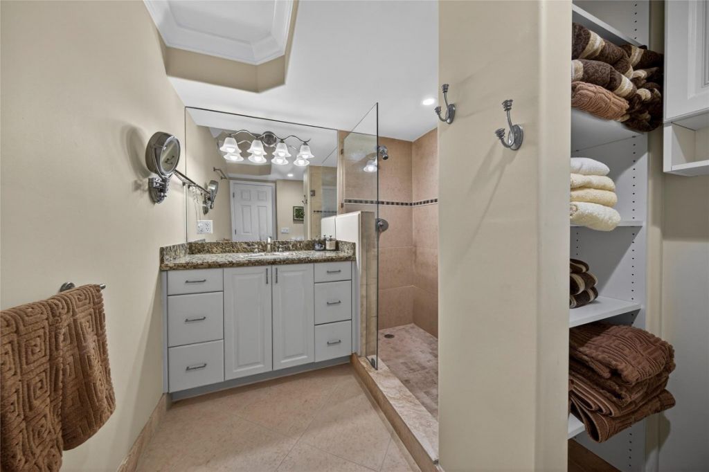 2200 S Ocean Lane, Unit 1103, Fort Lauderdale, FL 33316 Photo