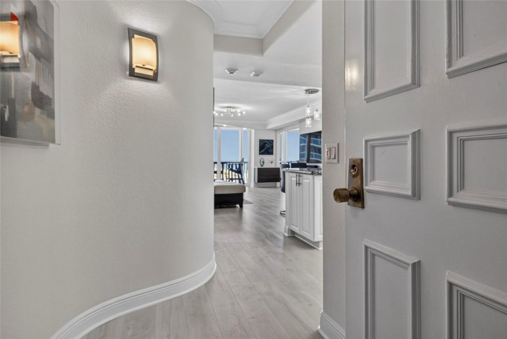 2200 S Ocean Lane, Unit 1103, Fort Lauderdale, FL 33316 Photo