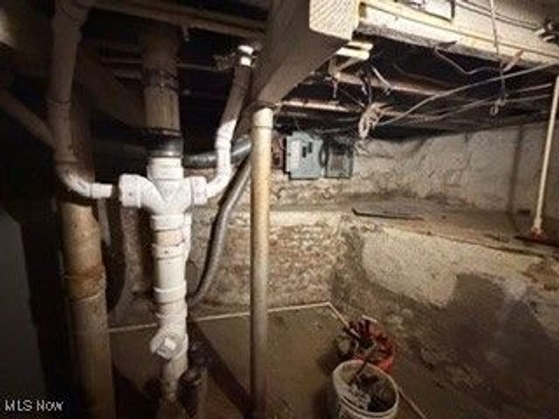 2048 W 95th Street, Cleveland, OH 44102 Photo 38