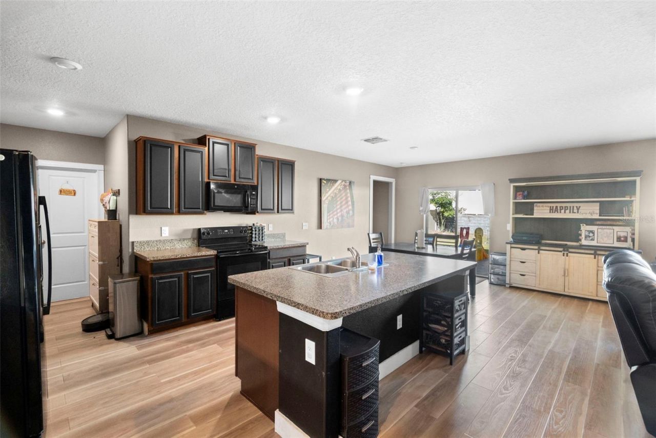 6601 Rainbow Springs Lane, New Port Richey, FL 34653 Photo