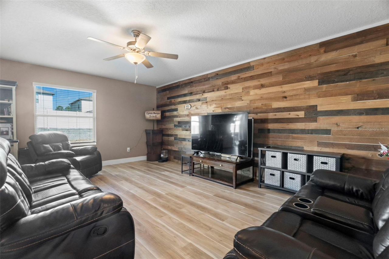 6601 Rainbow Springs Lane, New Port Richey, FL 34653 Photo