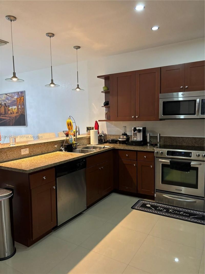 10788 NW 74th Ln , Doral, FL 33178 Photo