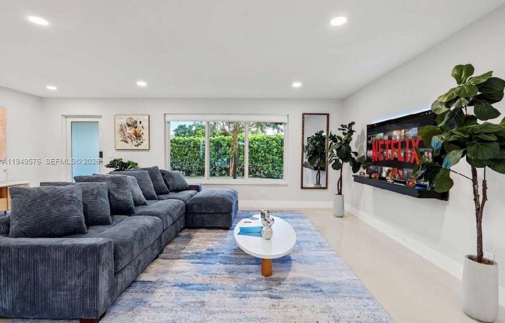 5111 Adams St, Hollywood, FL 33021 Photo