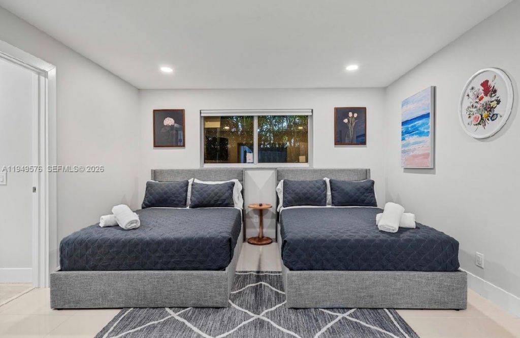 5111 Adams St, Hollywood, FL 33021 Photo