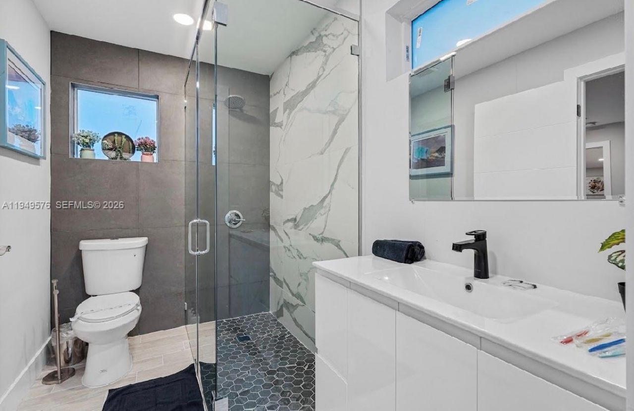 5111 Adams St, Hollywood, FL 33021 Photo