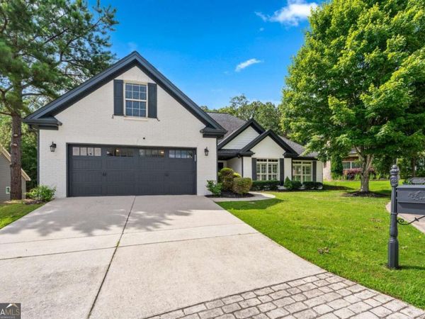 2728 Limestone Creek Drive, Gainesville, GA 30501