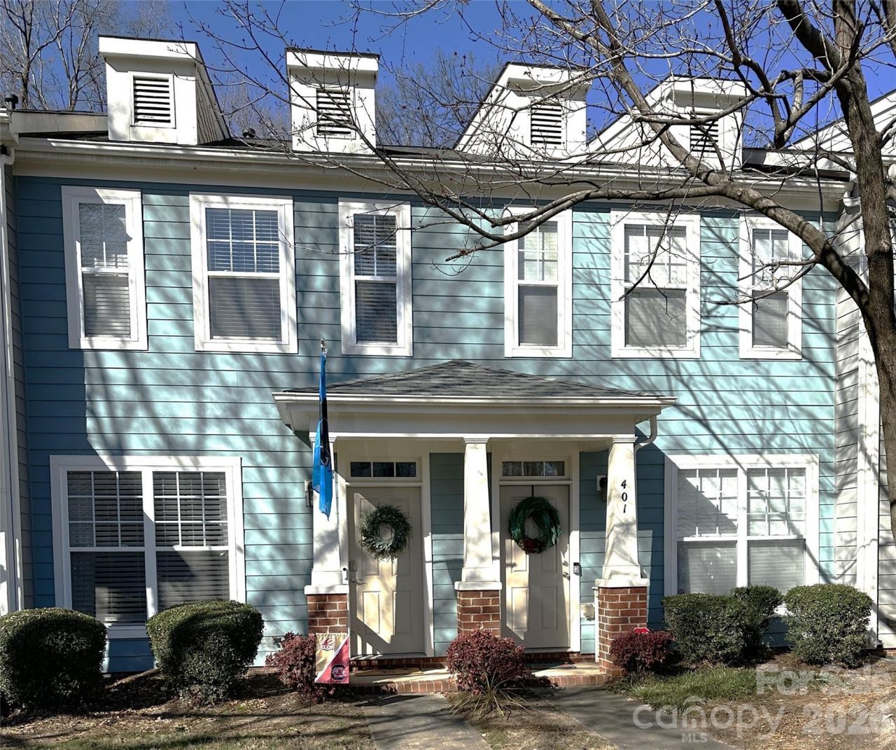 401 Hurston Circle, Charlotte, NC 28208 Main Photo