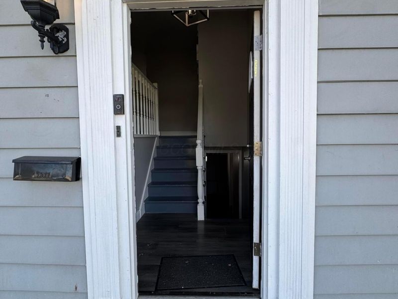 257 S Murray Hill Road, Columbus, OH 43228 Photo 2