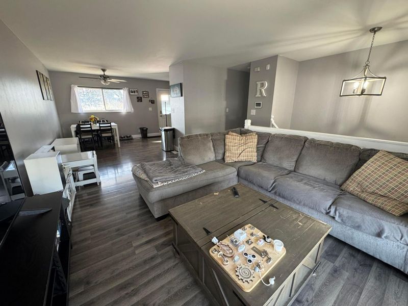 257 S Murray Hill Road, Columbus, OH 43228 Photo 4