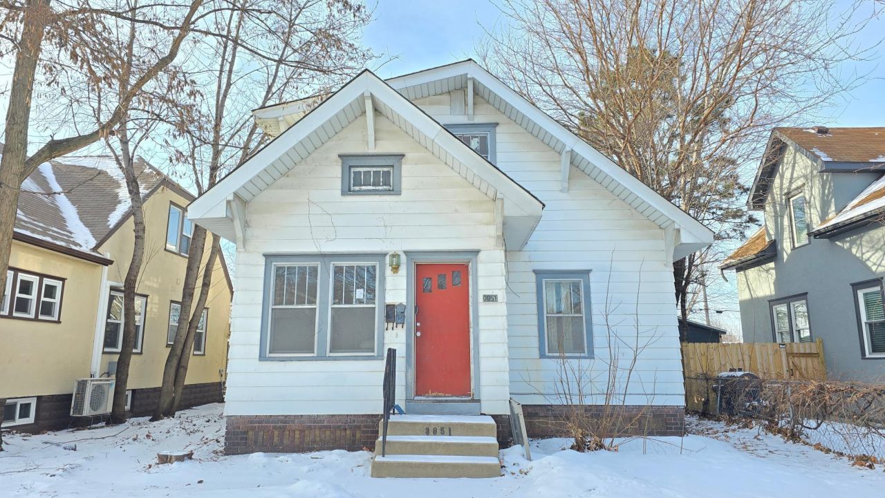 3851 Aldrich Avenue N, Minneapolis, MN 55412 Main Photo