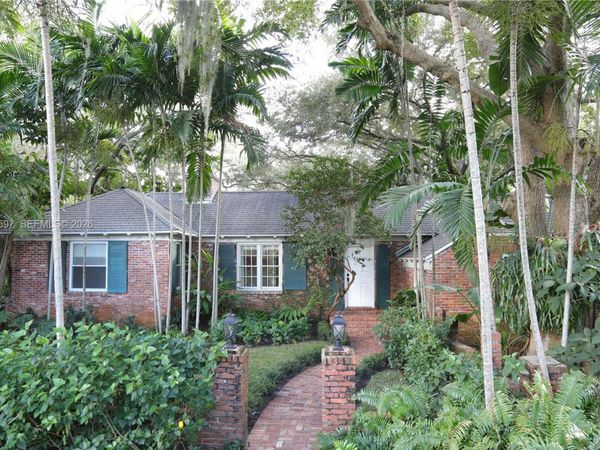 530 Melaleuca Ln, Miami, FL 33137