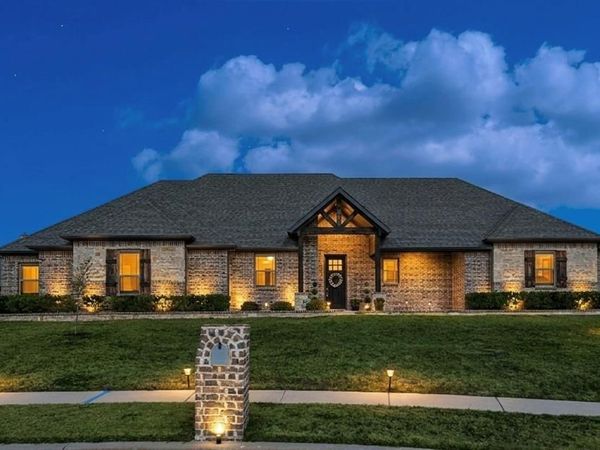7041 Plum Court, Ovilla, TX 75154