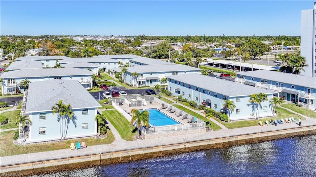 3340 N Key Dr, Unit 2, North Fort Myers, FL 33903 Photo