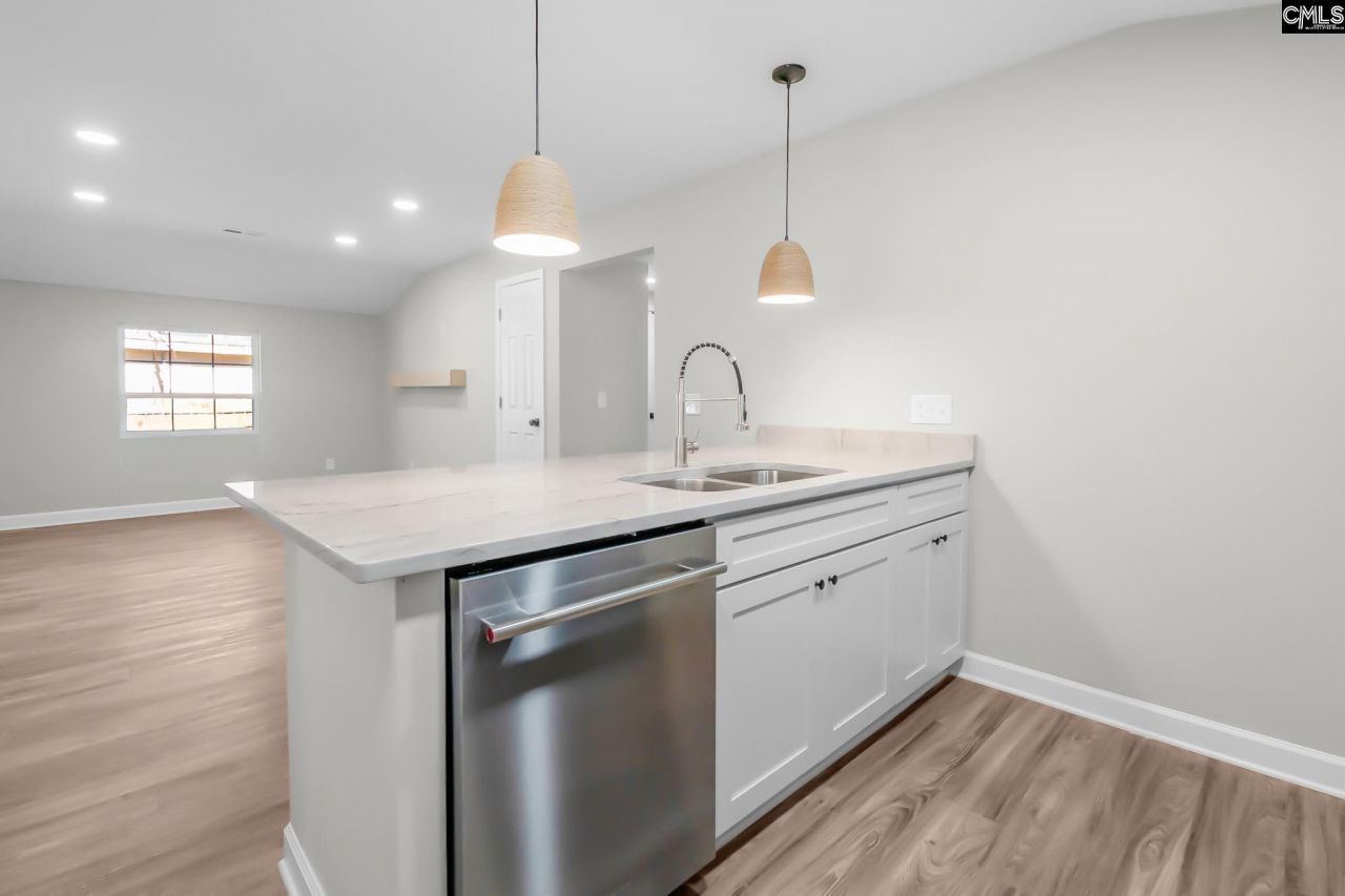 401 Golf Course Road Photo 14