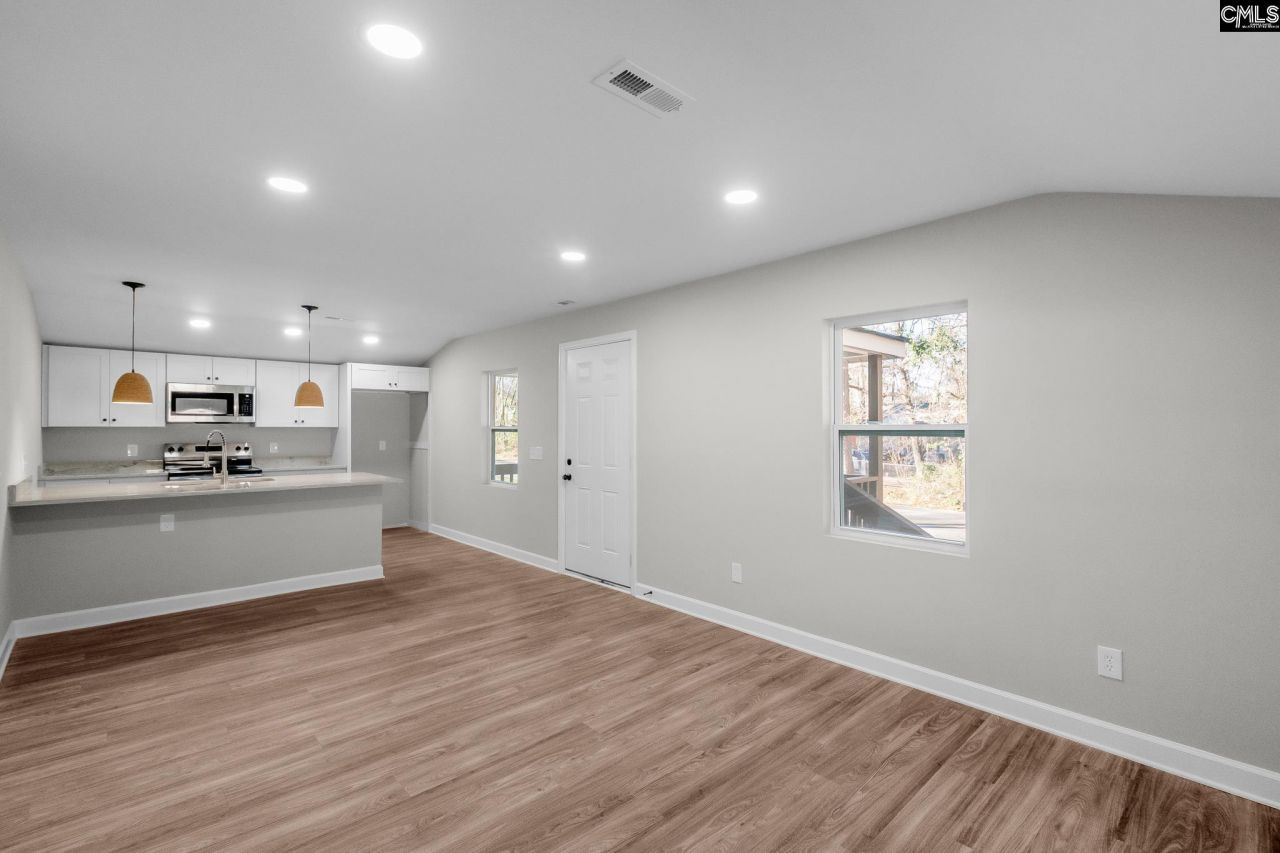 401 Golf Course Road Photo 24