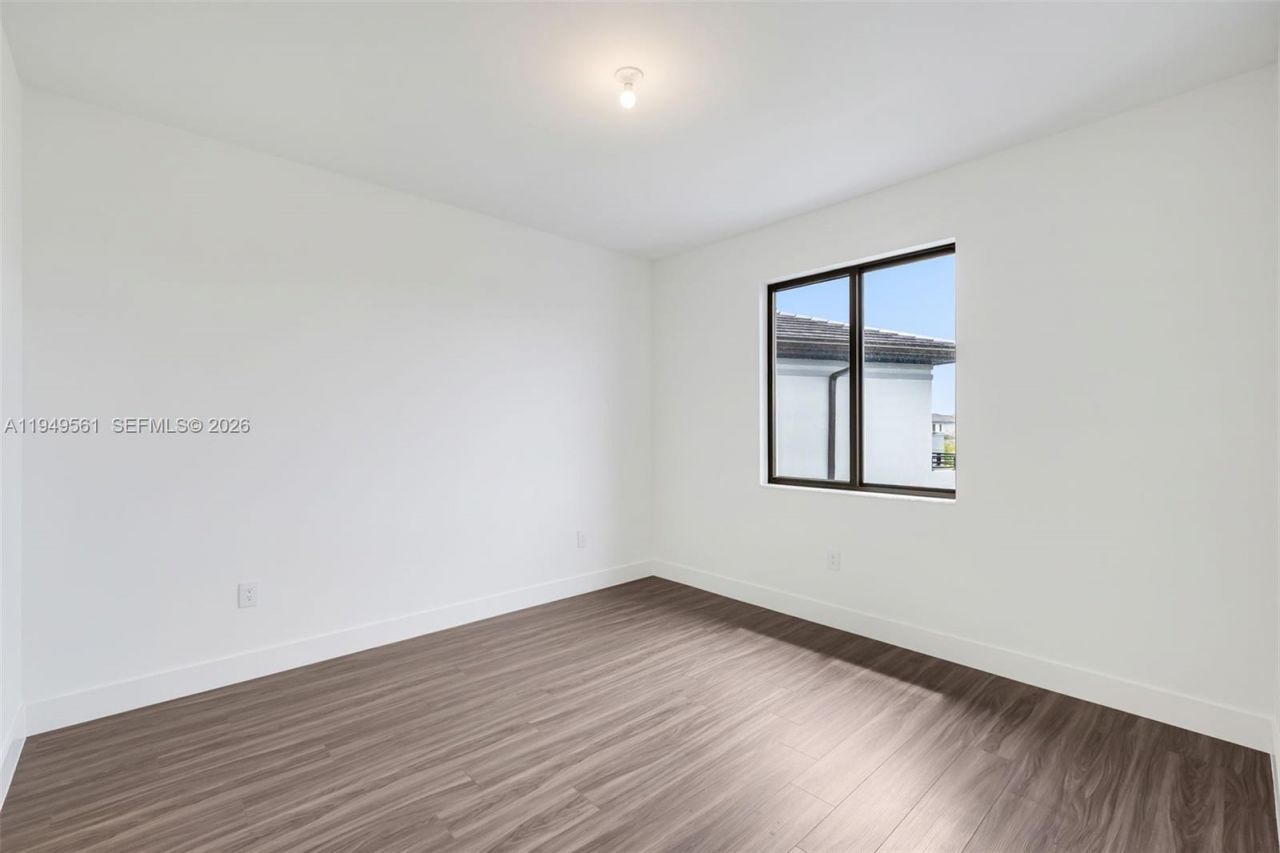 19749 NE 16th Pl, Unit 19749, Miami, FL 33179 Photo