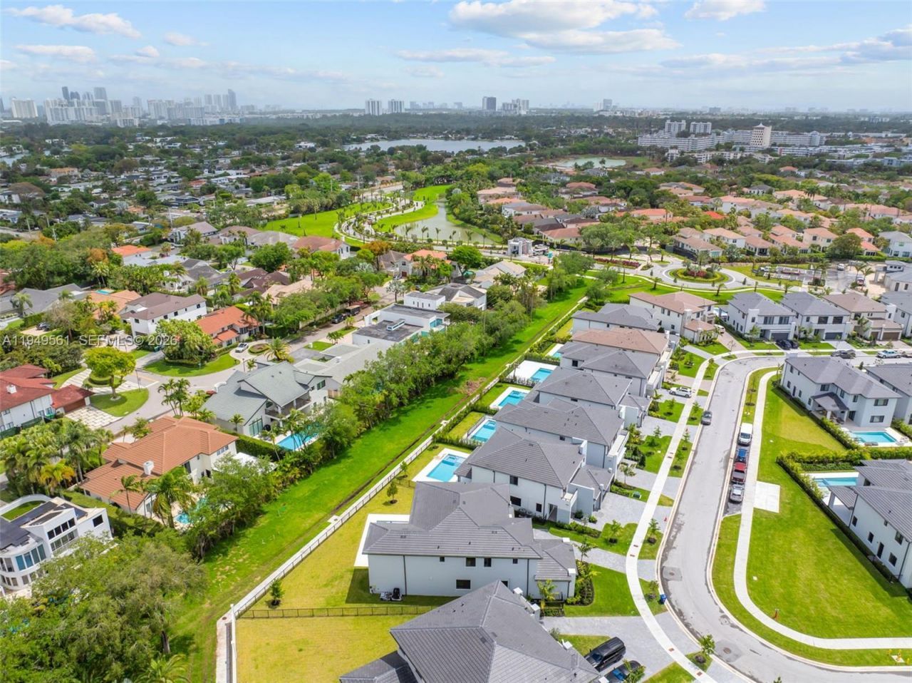19749 NE 16th Pl, Unit 19749, Miami, FL 33179 Photo