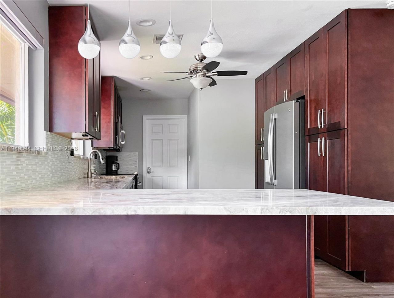 3390 SW 21st St , Fort Lauderdale, FL 33312 Photo