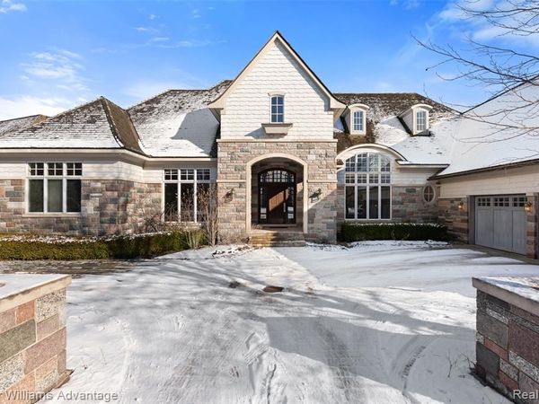2951 Turtle Pond Court, Bloomfield Twp, MI 48302