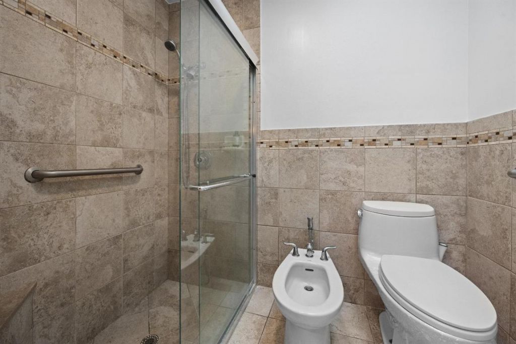 2 Ridge Pointe Drive, Unit A, Boynton Beach, FL 33435 Photo