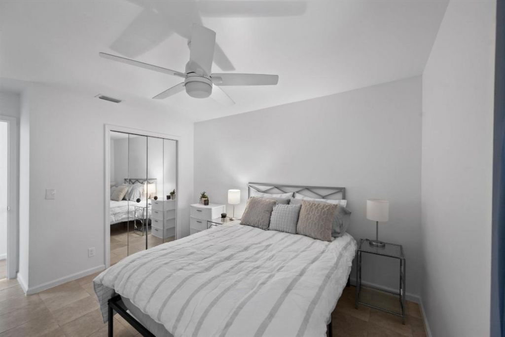 2 Ridge Pointe Drive, Unit A, Boynton Beach, FL 33435 Photo