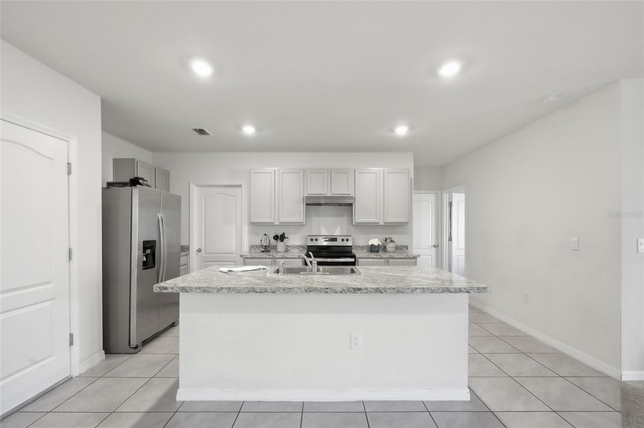 706 Chinoy Road, Davenport, FL 33837 Photo