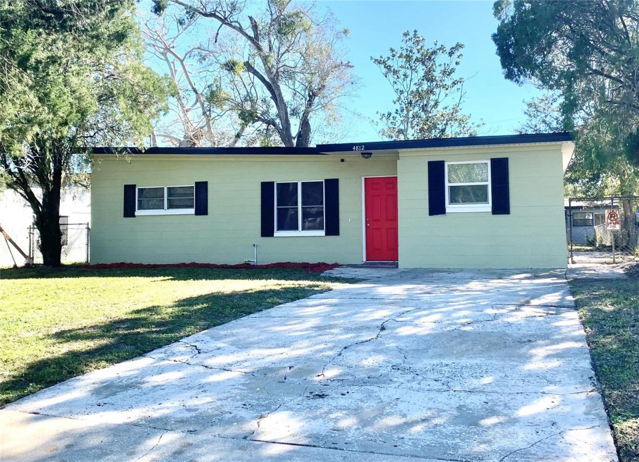 4812 Deauville Drive, Orlando, FL 32808 Main Photo