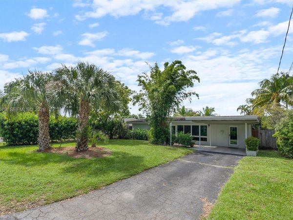 2531 Sugarloaf Ln, Fort Lauderdale, FL 33312