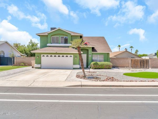 8871 W MARYLAND Avenue, Glendale, AZ 85305