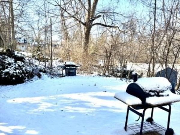 315 East St, Bound Brook, NJ 08805