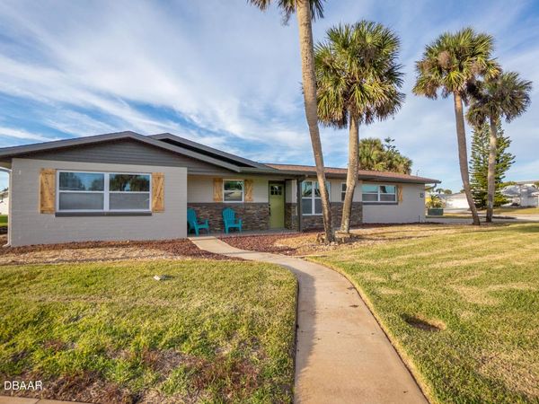 15 Aqua Vista Drive, Ormond Beach, FL 32176