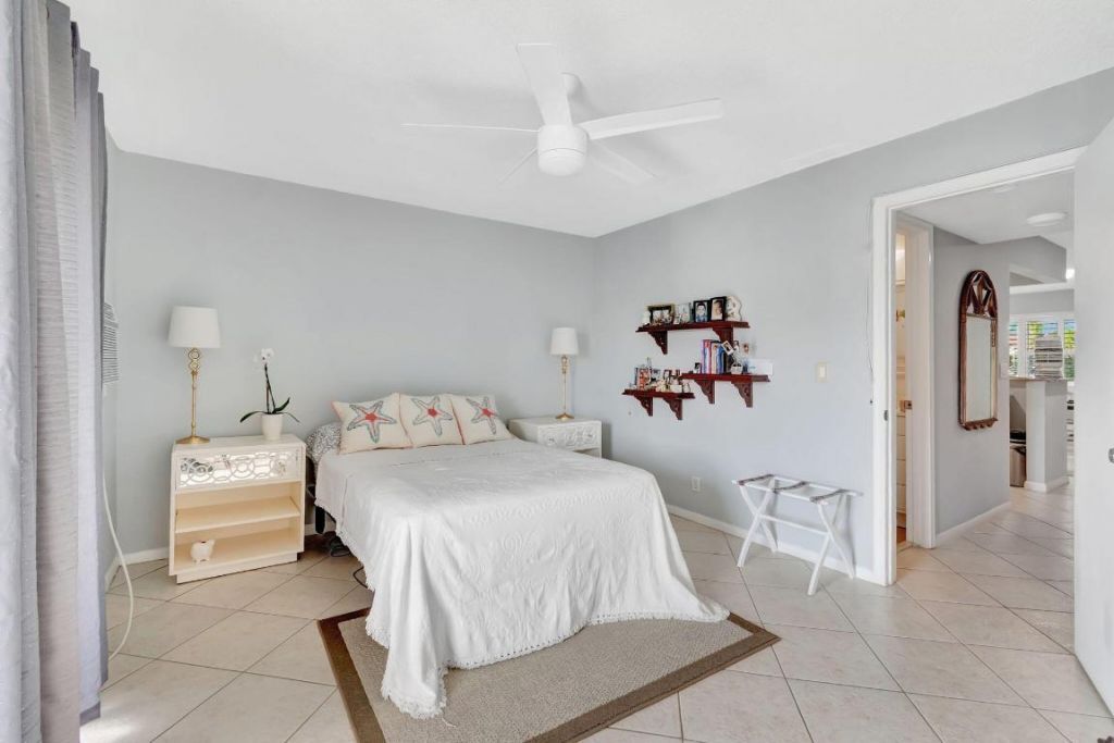 46 Andover B, West Palm Beach, FL 33417 Photo