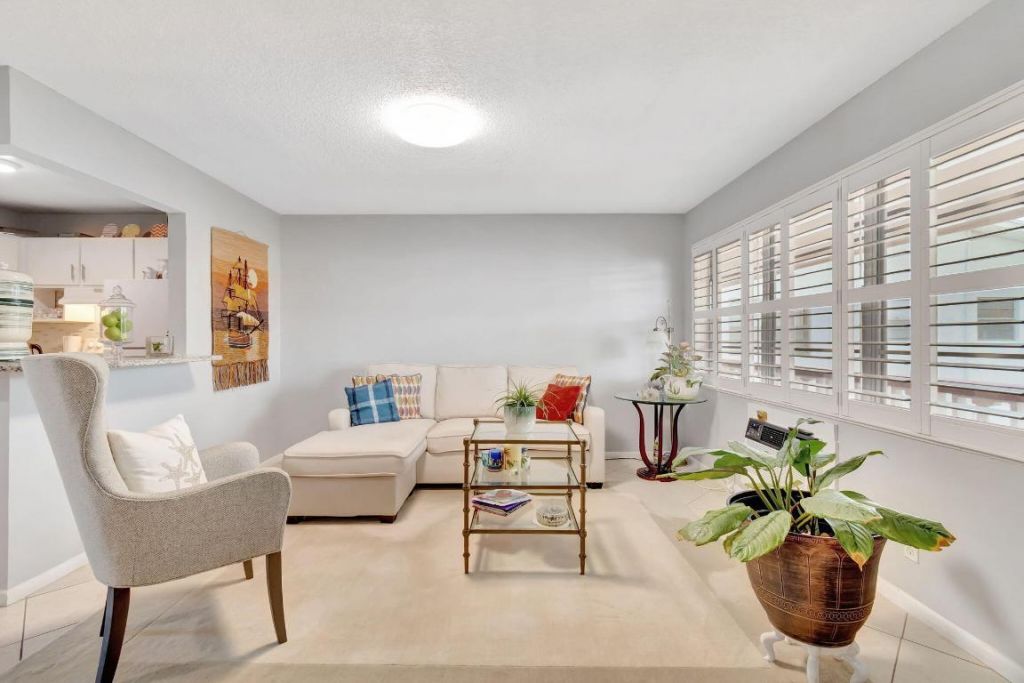 46 Andover B, West Palm Beach, FL 33417 Photo